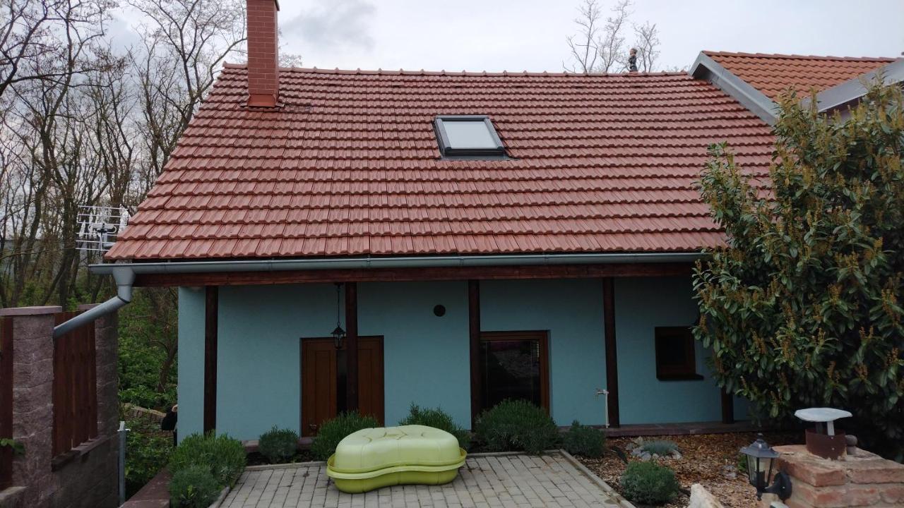 Sklípek v Agátí Drnholec Exterior foto
