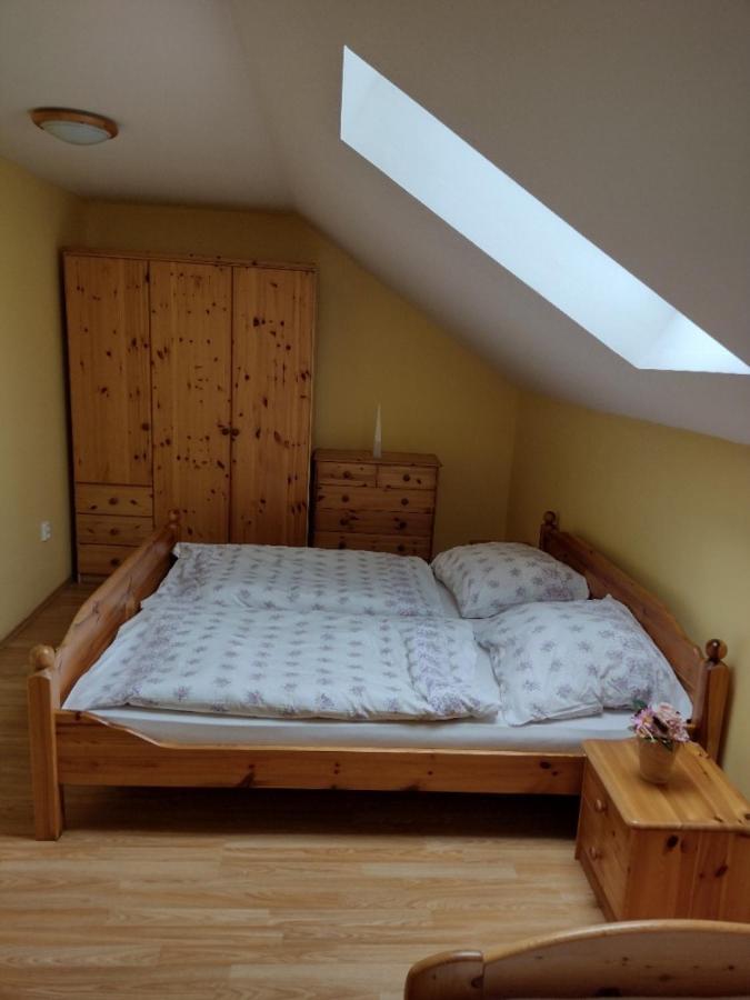 Sklípek v Agátí Drnholec Exterior foto